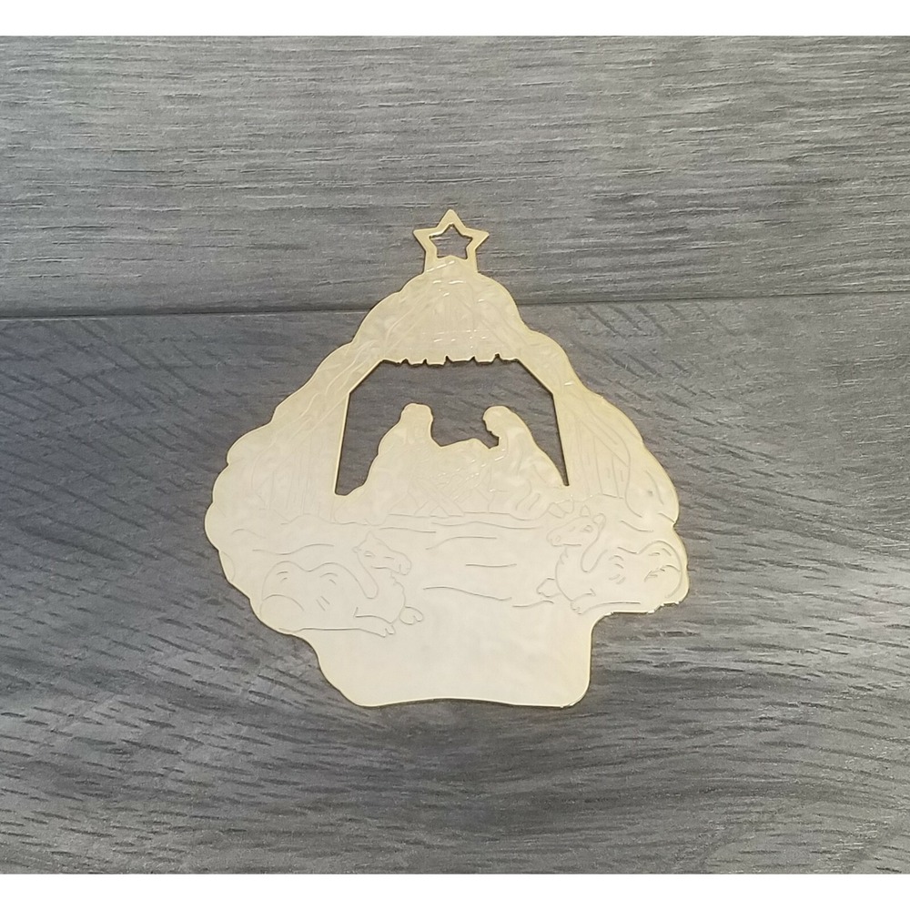 Gloria Duchin Inc Nativity Scene Ornament (1993)